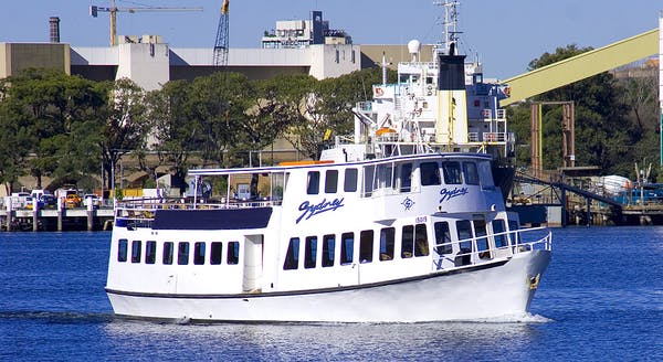 MV Sydney 9