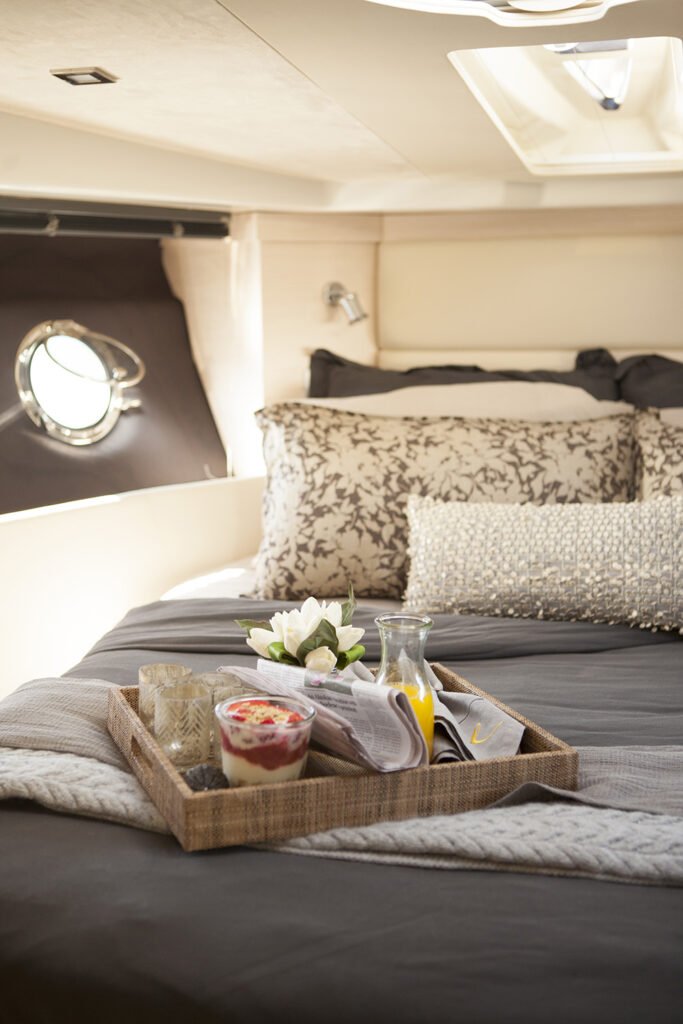 Aqua Luxe Yacht Sydney 9