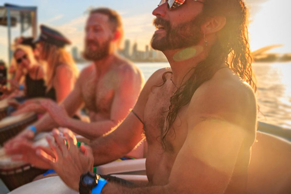 Bongo Drummer - Easy Boat Hire