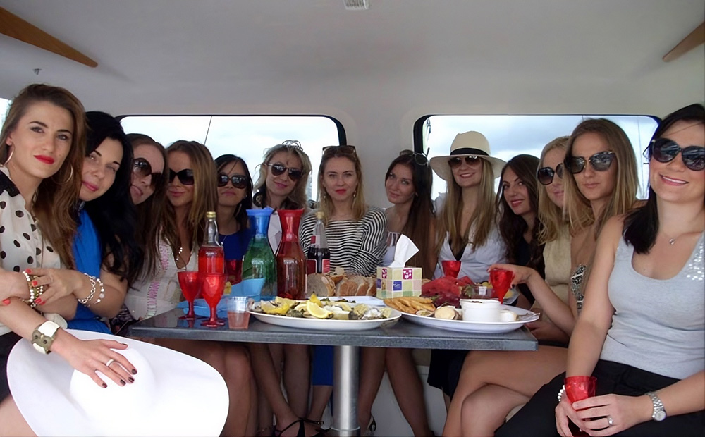 Cabaret Catamaran Sydney 9