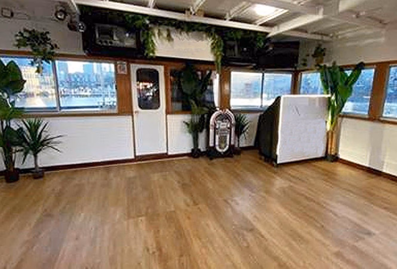 Citrus Lady Boat Melbourne 5