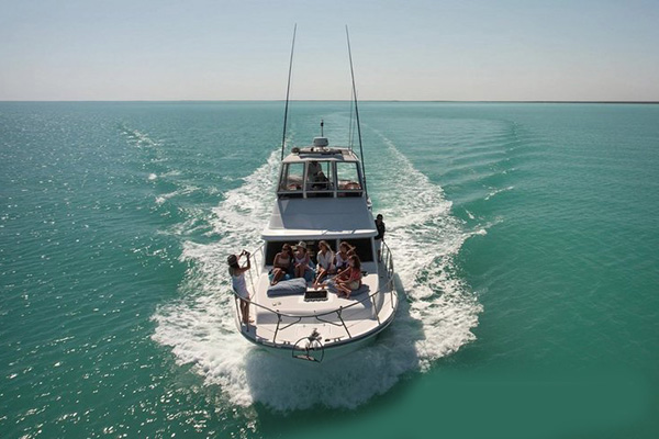 HQ Yacht Melbourne 1