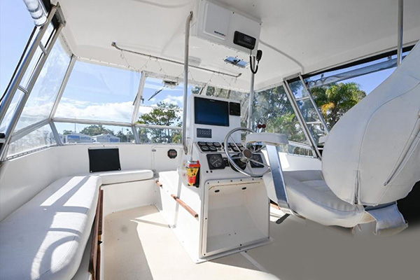 HQ Yacht Melbourne 5