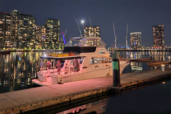 HQ Yacht Melbourne 9