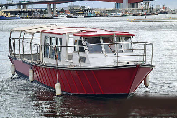Little Red Rider Boat Melbourne 1