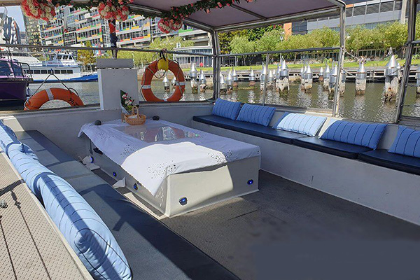 Little Red Rider Boat Melbourne 5