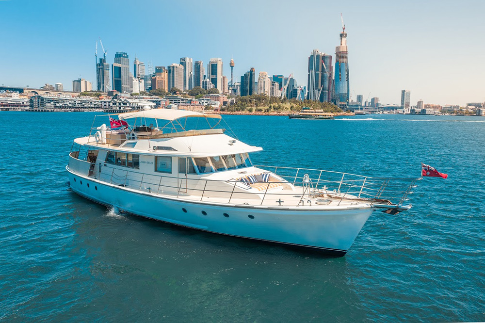 Luxury Boat Hire Sydney 5