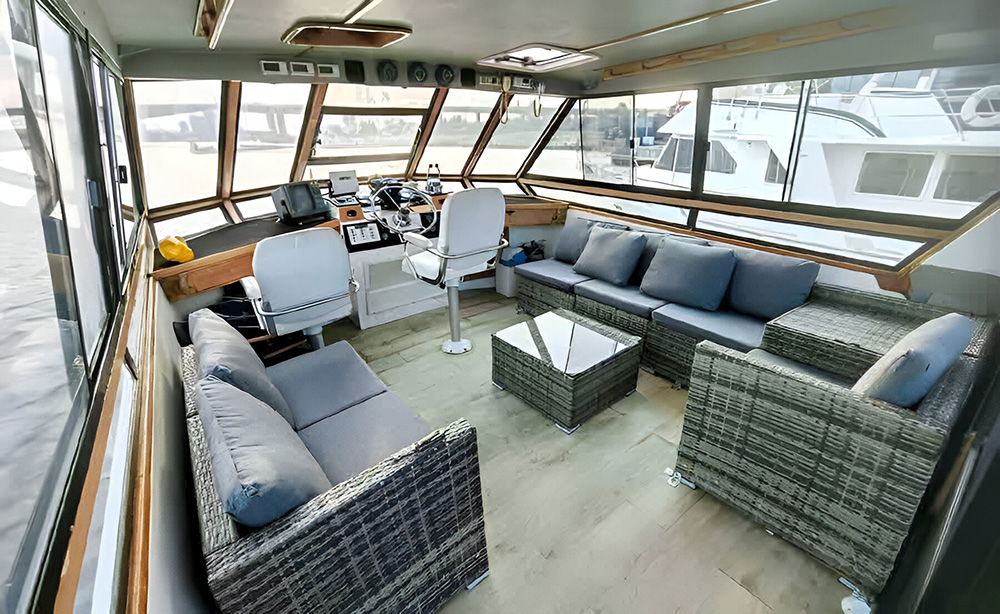 Riviera Luxury Boat Melbourne 2