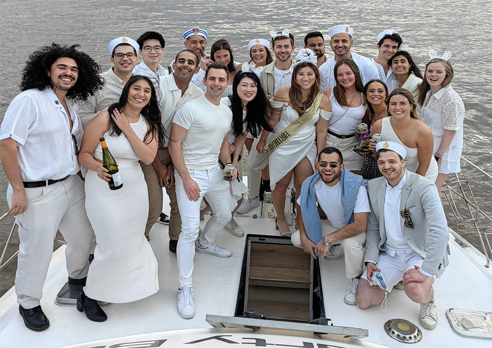 Riviera Luxury Boat Melbourne 9