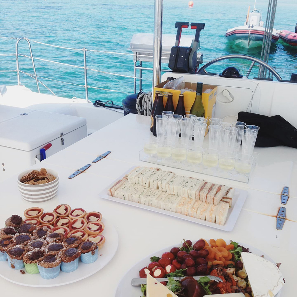 Zulu Catamaran Sydney 11