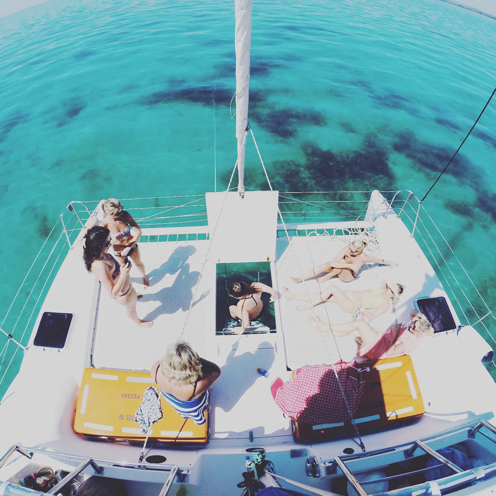 Zulu Catamaran Sydney 9